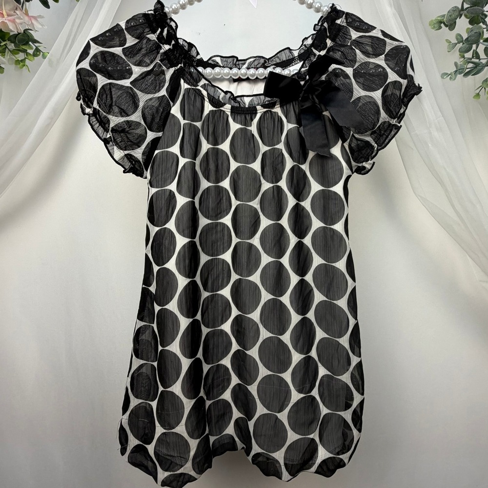 Tempted Girls Black White Polka Dot Bubble Hem Blouse Top Size 6 336M-P826